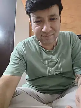 innocentboy1987 online show from July 22, 2026, 4:31 pm