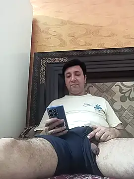 innocentboy1987 online show from June 7, 2026, 8:19 am
