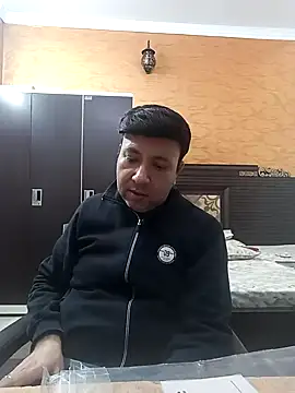 innocentboy1987 online show from February 20, 2026, 7:21 am