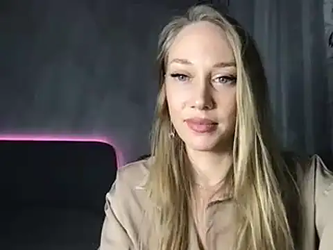 Engel 13 online show from March 4, 2025, 6:18 pm