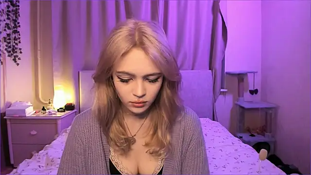 Snapshot of MiaRanki chatting on September 17, 2025, 9:06 pm MiaRanki online show from September 17, 2025, 9:06 pm