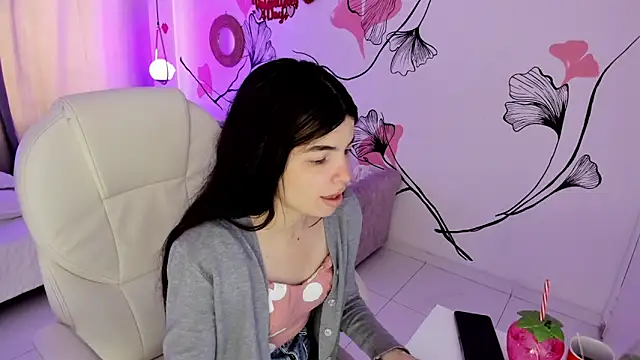 Isabela Fiorelli online show from February 17, 2026, 1:08 pm