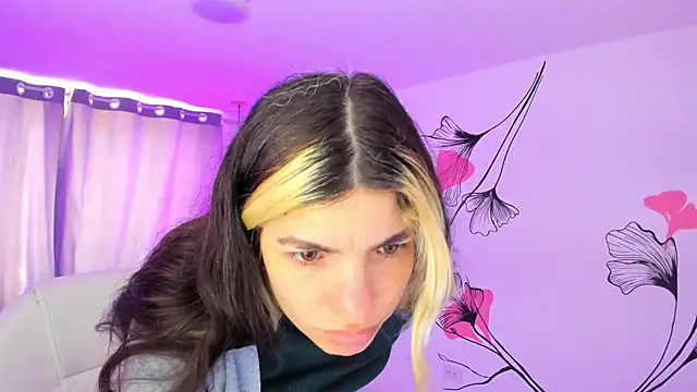 Snapshot of Isabela_Fiorelli chatting on November 29, 2025, 1:11 pm Isabela Fiorelli online show from November 29, 2025, 1:11 pm