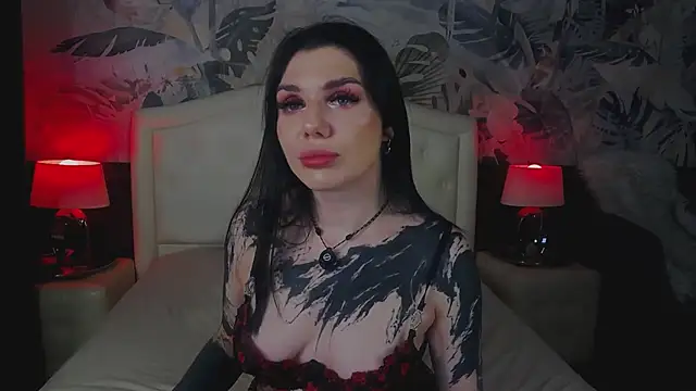 MaeveMoon online show from May 24, 2026, 1:27 am