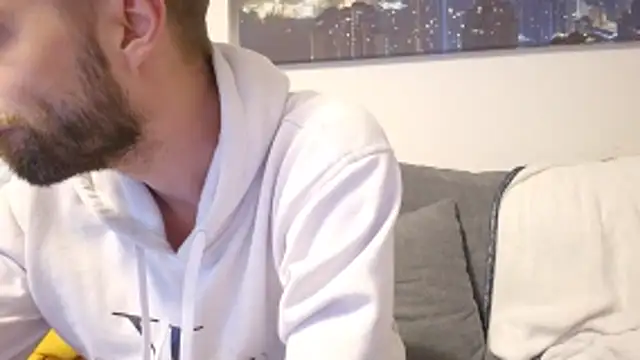 Snapshot of ademandjulia chatting on October 31, 2025, 10:05 pm ademandjulia online show from October 31, 2025, 10:05 pm