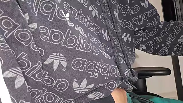 Snapshot of ademandjulia chatting on September 29, 2025, 4:52 am ademandjulia online show from September 29, 2025, 4:52 am