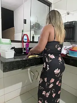 Snapshot of Gabyseex chatting on February 17, 2026, 11:24 pm Gabyseex online show from February 17, 2026, 11:24 pm