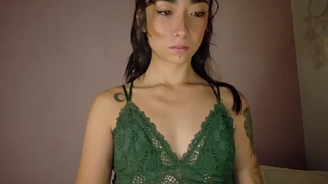 Snapshot of oishii_ambar chatting on September 21, 2025, 11:15 am oishii ambar online show from September 21, 2025, 11:15 am