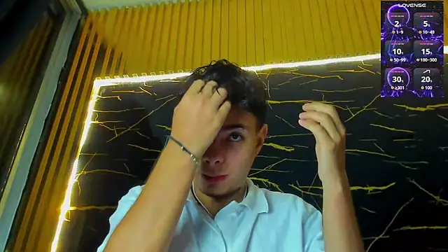 Alessandro 1610 online show from April 5, 2026, 5:03 am