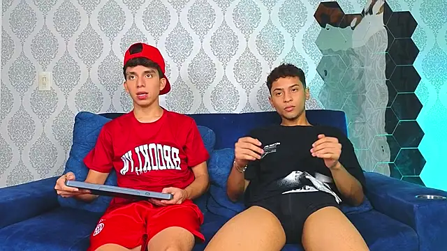 Angel boyy2 online show from March 13, 2025, 10:21 pm