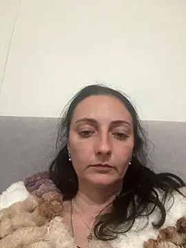 Miroslava1247 online show from May 12, 2026, 1:06 pm