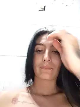 single mother indecent online show from December 4, 2025, 10:20 pm