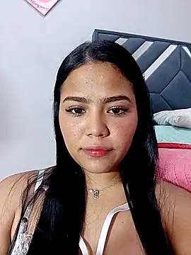 anahi evans19 online show from November 15, 2025, 8:24 pm