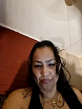 SweetSexyLatina online show from May 12, 2026, 12:44 pm