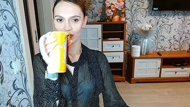 Snapshot of Lady_Sunshine_ chatting on October 18, 2025, 6:26 am Lady Sunshine online show from October 18, 2025, 6:26 am