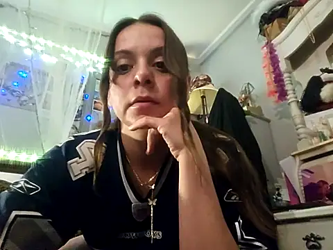 Snapshot of ShysluutGia chatting on March 1, 2025, 8:56 am ShysluutGia online show from March 1, 2025, 8:56 am