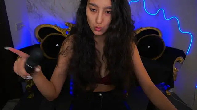 CharmMocco online show from March 16, 2025, 7:15 am