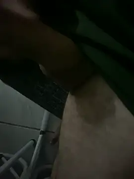 obranquinho21cm online show from December 15, 2025, 3:45 am