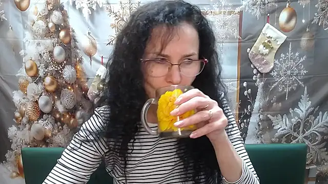 Miroslava Happi online show from January 6, 2026, 7:01 am