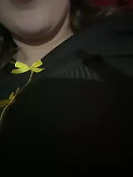 Snapshot of salma74779 chatting on March 20, 2025, 8:19 pm salma74779 online show from March 20, 2025, 8:19 pm