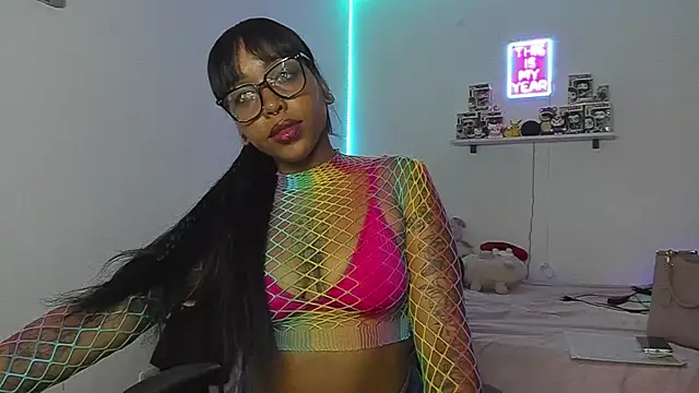 Annaa Brooks online show from April 12, 2026, 1:58 pm