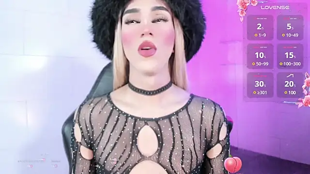 emelly horny  online show from March 12, 2025, 5:38 pm