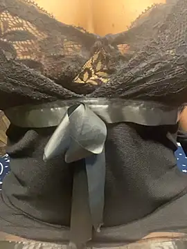 MAHI-MISHRA-69 online show from February 25, 2026, 8:25 am