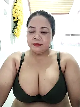 Snapshot of Baby-bigtits2024 chatting on October 29, 2025, 12:37 pm Baby-bigtits2024 online show from October 29, 2025, 12:37 pm