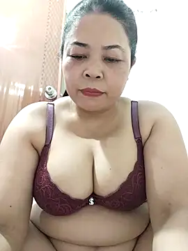 Snapshot of Baby-bigtits2024 chatting on November 24, 2025, 10:04 am Baby-bigtits2024 online show from November 24, 2025, 10:04 am
