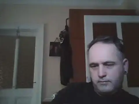 Szolga10 online show from March 5, 2025, 4:24 pm