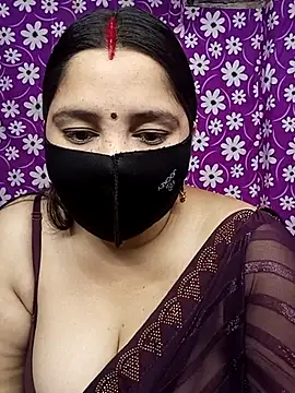 Snapshot of seetatiwari chatting on March 1, 2025, 4:11 pm seetatiwari online show from March 1, 2025, 4:11 pm