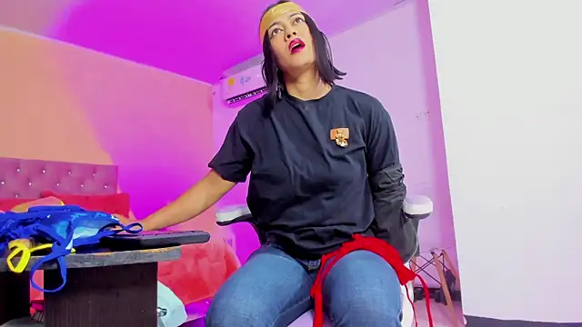 cristal crossfitx online show from October 31, 2025, 10:12 am