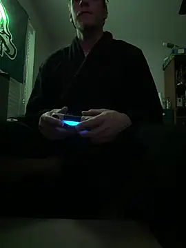 theycallmes3x online show from March 4, 2026, 5:26 am