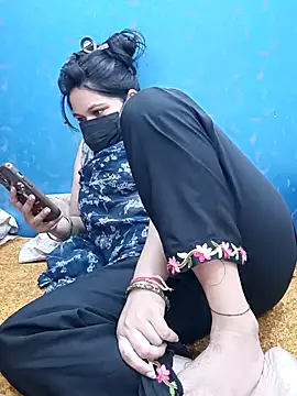 Sangitalive online show from June 4, 2026, 5:01 am