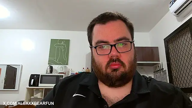 alexxxbear online show from February 22, 2025, 4:29 am