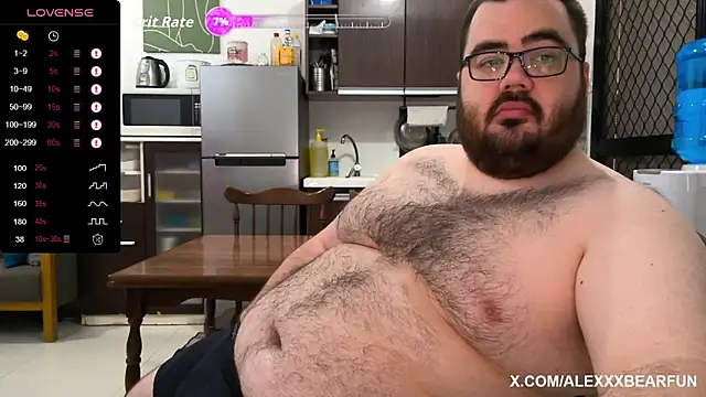 alexxxbear online show from September 21, 2025, 12:16 am