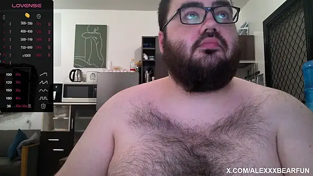 alexxxbear online show from November 28, 2025, 12:11 am
