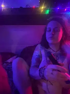 Snapshot of favoritestepsis chatting on October 3, 2025, 7:21 am favoritestepsis online show from October 3, 2025, 7:21 am