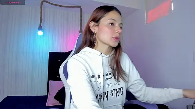 nicky angel1 online show from September 16, 2025, 6:53 pm