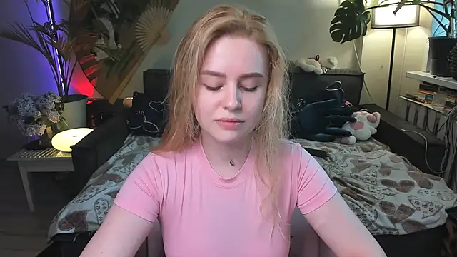 Alexa Pirs online show from May 12, 2026, 2:45 pm