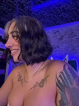 Scarlett-LS online show from March 24, 2026, 2:33 am