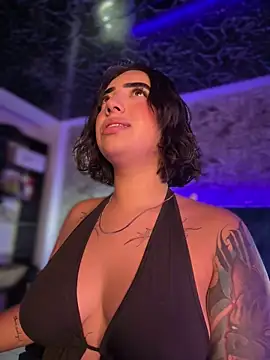 Snapshot of Scarlett-LS chatting on February 10, 2026, 3:05 am Scarlett-LS online show from February 10, 2026, 3:05 am