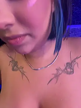 Scarlett-LS online show from May 22, 2026, 2:20 am