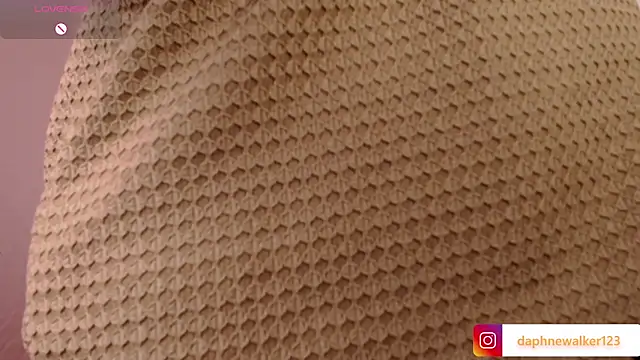 Snapshot of Daphnewalker__ chatting on March 27, 2026, 11:27 pm Daphnewalker online show from March 27, 2026, 11:27 pm