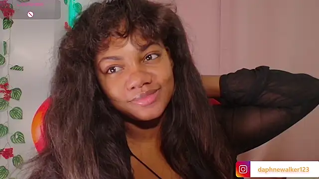 Snapshot of Daphnewalker__ chatting on February 10, 2026, 1:32 pm Daphnewalker online show from February 10, 2026, 1:32 pm