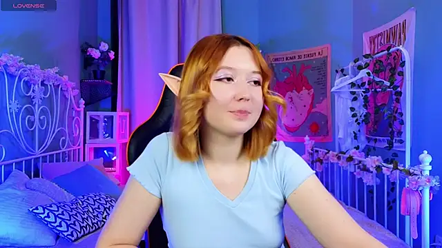 MizukiNoYoru online show from February 28, 2025, 8:39 pm