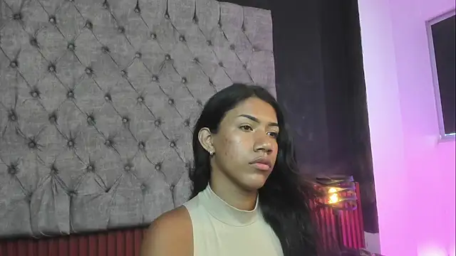 AntoniSantoss online show from December 19, 2025, 7:49 pm