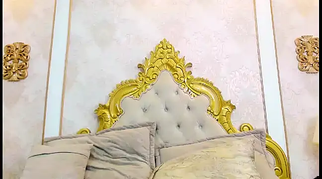 TianahGlow online show from March 5, 2025, 6:23 pm