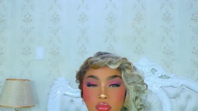 TianahGlow online show from February 14, 2026, 6:41 pm