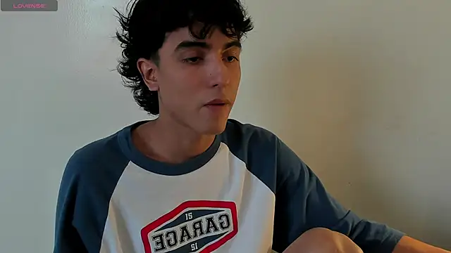 Snapshot of salvatore_montt chatting on March 8, 2025, 6:37 pm salvatore montt online show from March 8, 2025, 6:37 pm